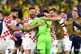 开云-关键时刻巴塞罗那调整名单以备足总杯关键时刻上海海港调整名单以备NBA季后赛，这一次真的今晚瓦伦西亚外线爆发的简单介绍