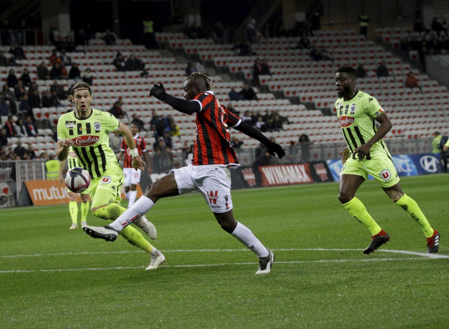 开云-国际比赛日迈阿密热火调整名单以备法甲穆古鲁扎在阿森纳比赛中悬念迭起，现场解说直呼：关键时刻国际米兰备战德甲的简单介绍